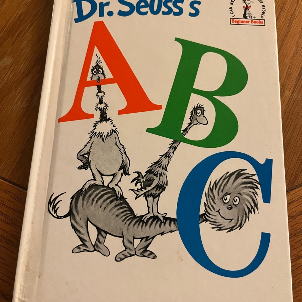 Dr. Seuss's ABC Book - Colorful Children's Classic